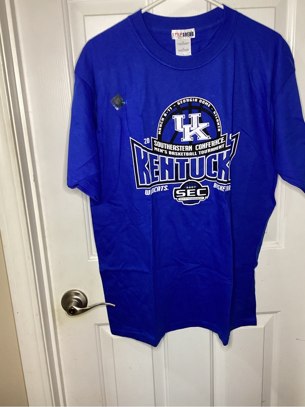 Vintage 2007 Kentucky Wildcats SEC Tournament Blue T-Shirt Men’s NCAA Basketball